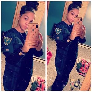 Meet your Posher, Sabrina